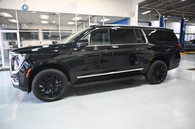 New 2026 GMC Yukon XL Elevation w/ Elevation Premium Package AWD/4WD image 7