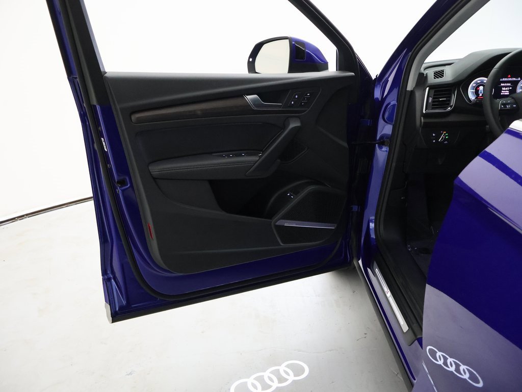 Used 2024 Audi Q5 e Premium Plus image 21