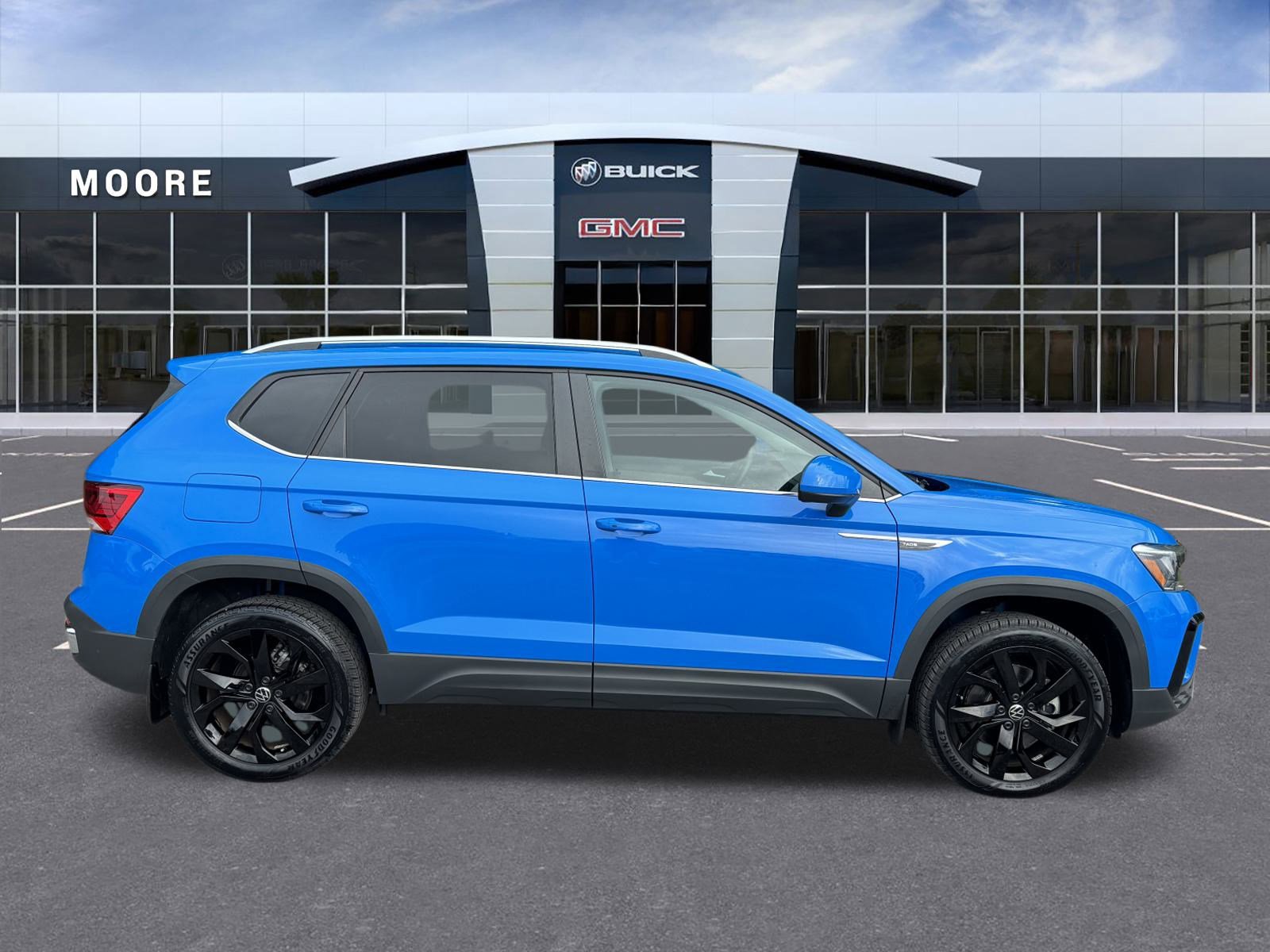 Used 2024 Volkswagen Taos SE image 4