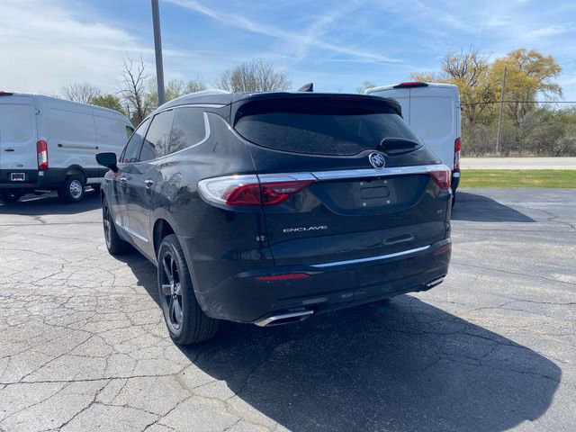 Used 2024 Buick Enclave Essence w/ Sport Touring Edition FWD image 17