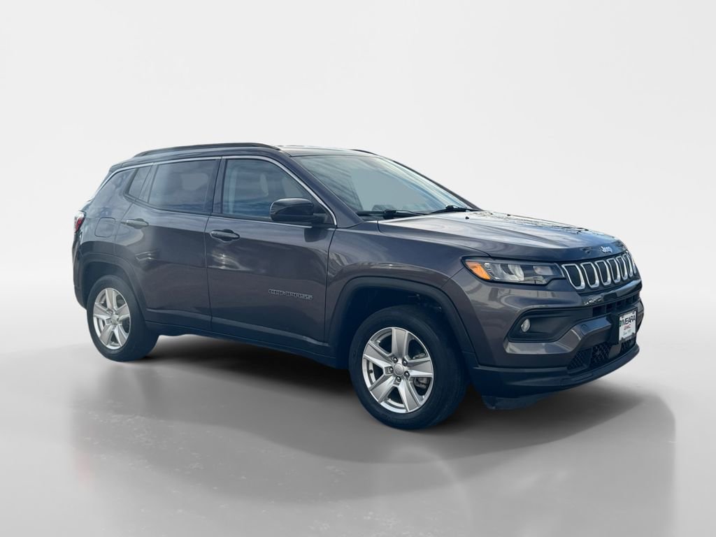 Used 2022 Jeep Compass Latitude w/ Convenience Group image 8