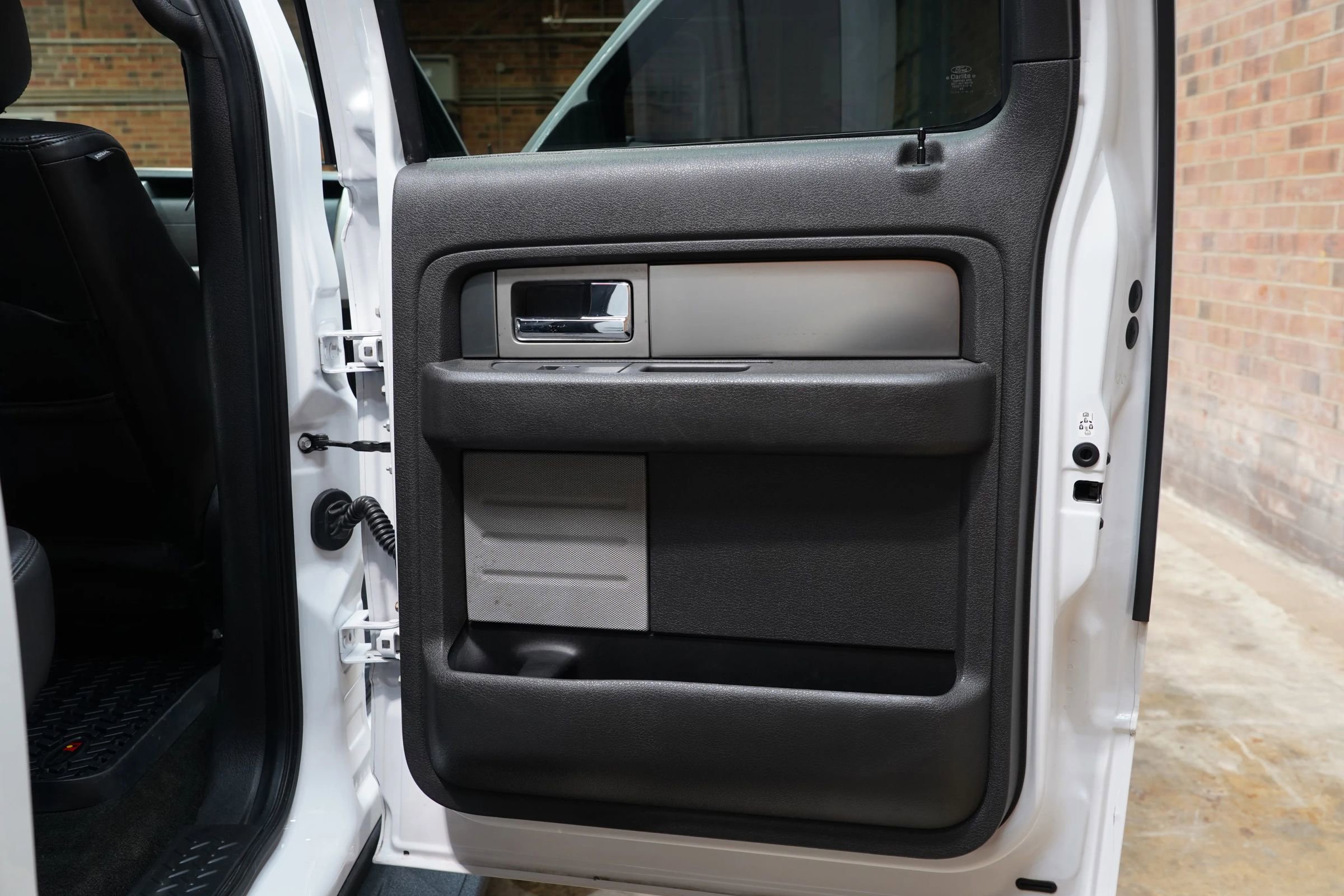 Used 2014 Ford F150 Raptor w/ Equipment Group 801A Luxury AWD/4WD image 45