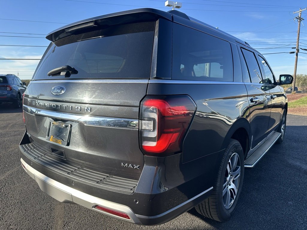 Used 2023 Ford Expedition Max Limited image 11