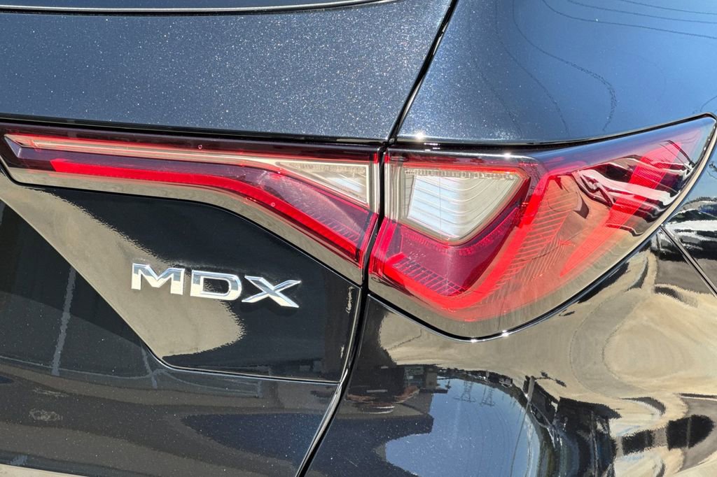 Certified 2025 Acura MDX w/ Technology Package image 38