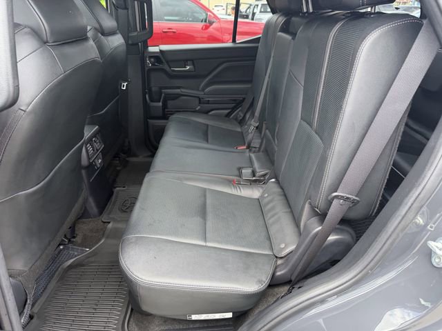 Used 2025 Toyota 4Runner Limited image 24