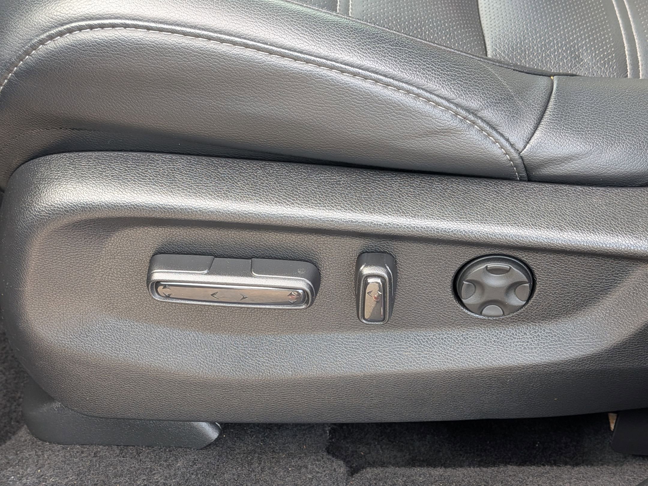 Used 2022 Honda CR-V EX-L image 15