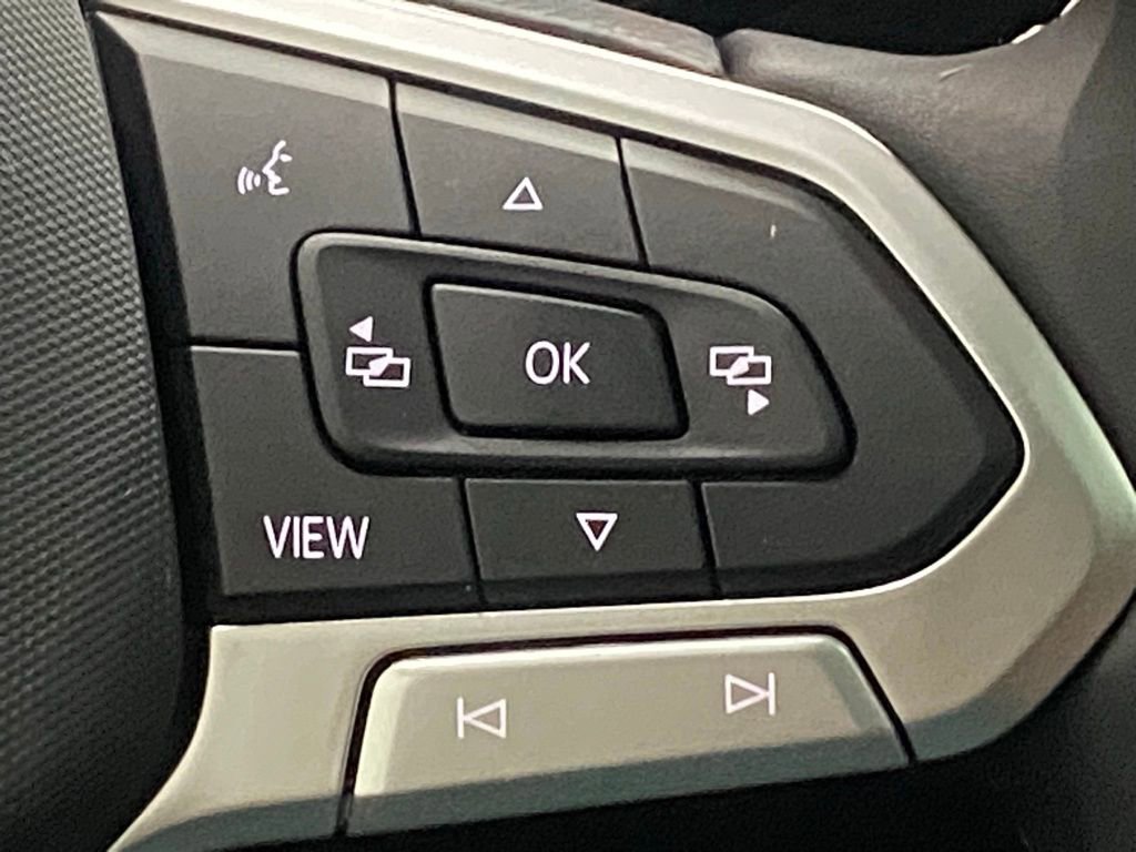 New 2026 Volkswagen Tiguan SE image 13