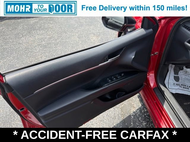 Used 2020 Toyota Camry SE w/ Convenience Package FWD image 12