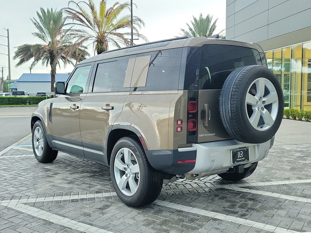 Certified 2025 Land Rover Defender 110 S AWD/4WD image 3