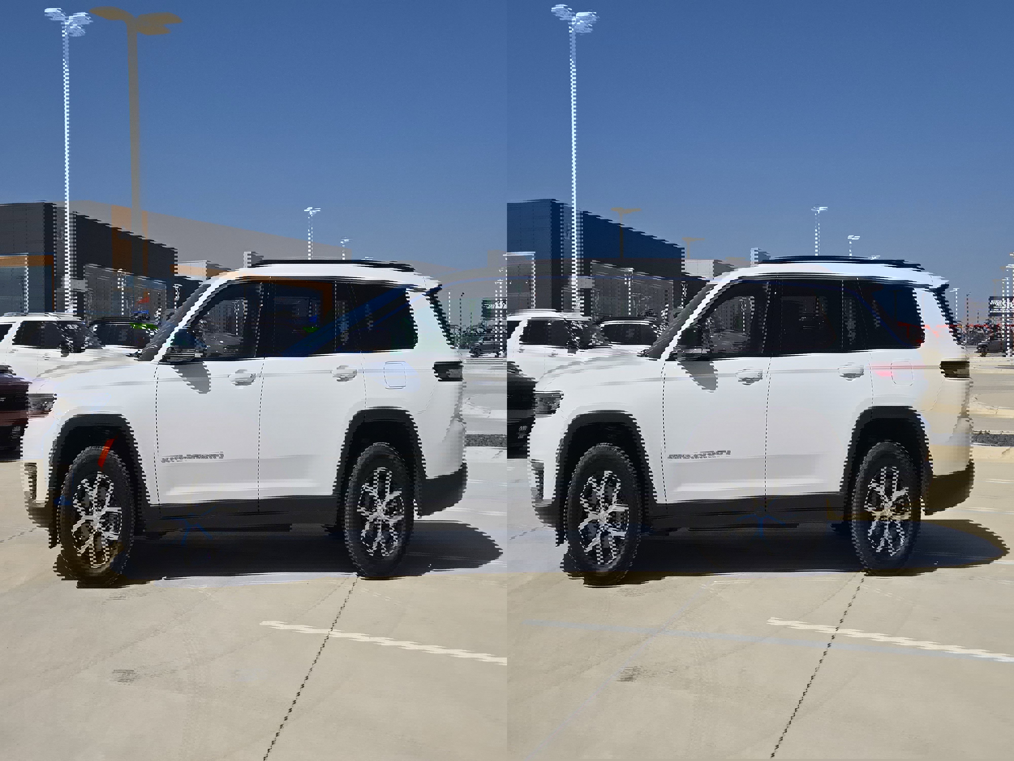 Certified 2024 Jeep Grand Cherokee L Limited w/ Luxury Tech Group II image 4