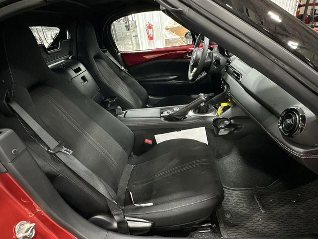 Certified 2025 MAZDA MX-5 Miata Club w/ Weather Package RWD image 27