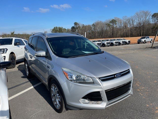 Used 2016 Ford Escape Titanium w/ Equipment Group 301A image 2