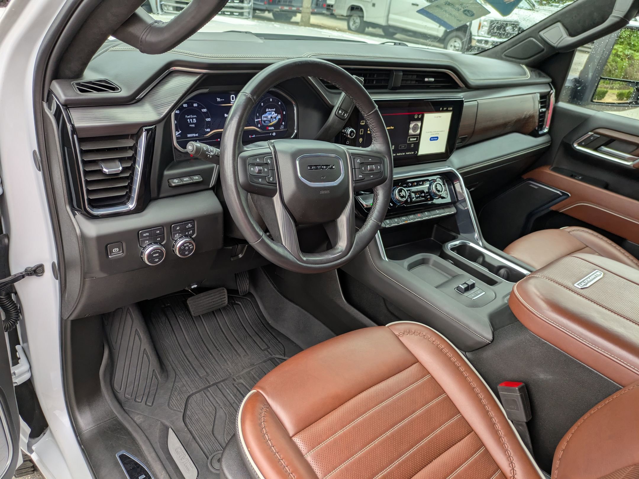 Used 2024 GMC Sierra 2500 Denali Ultimate image 14