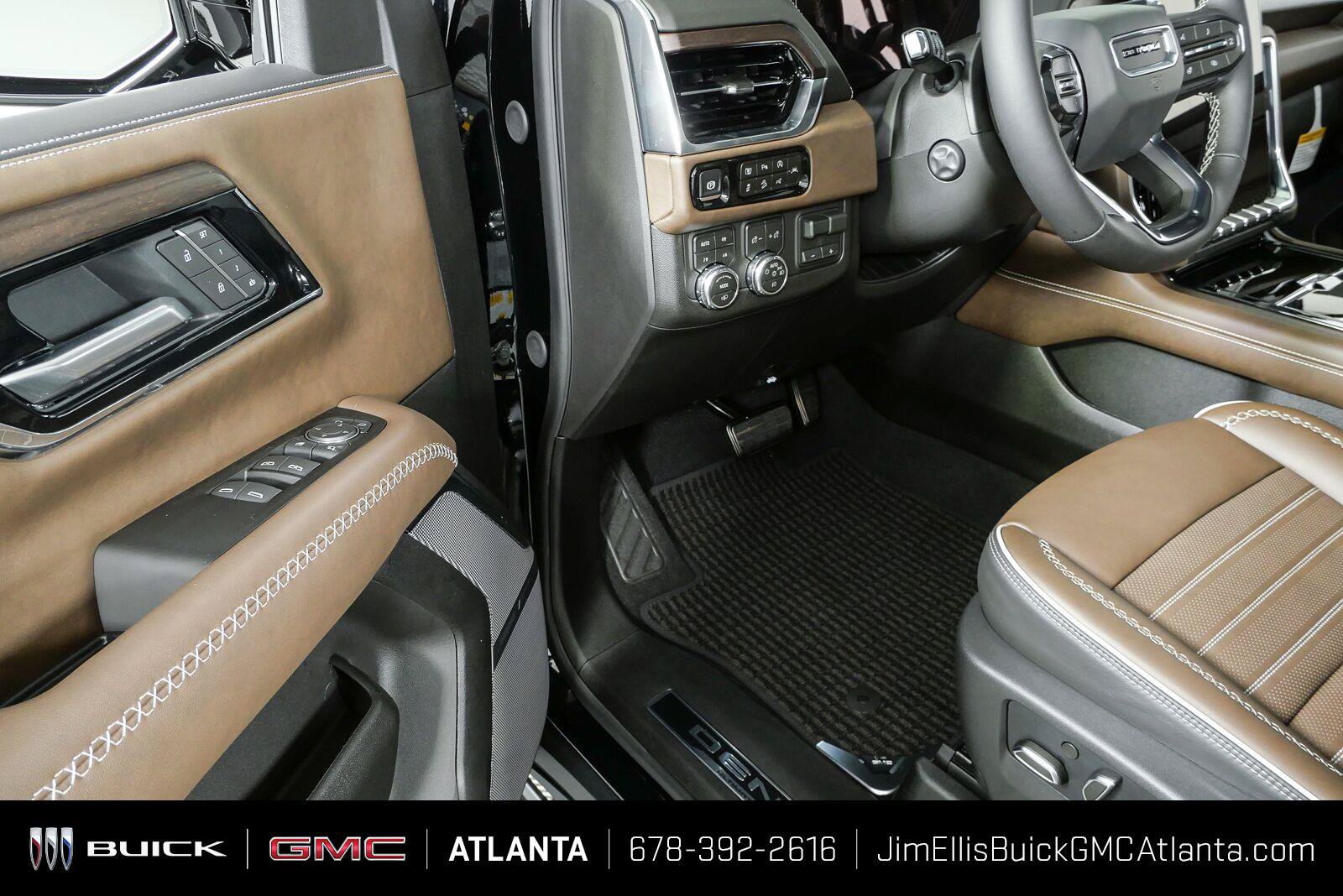 New 2026 GMC Yukon XL Denali Ultimate AWD/4WD image 8