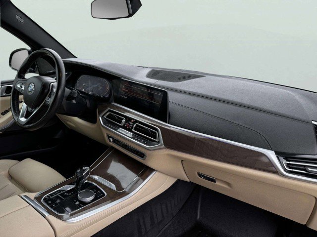 Used 2021 BMW X5 xDrive40i w/ Premium Package image 70