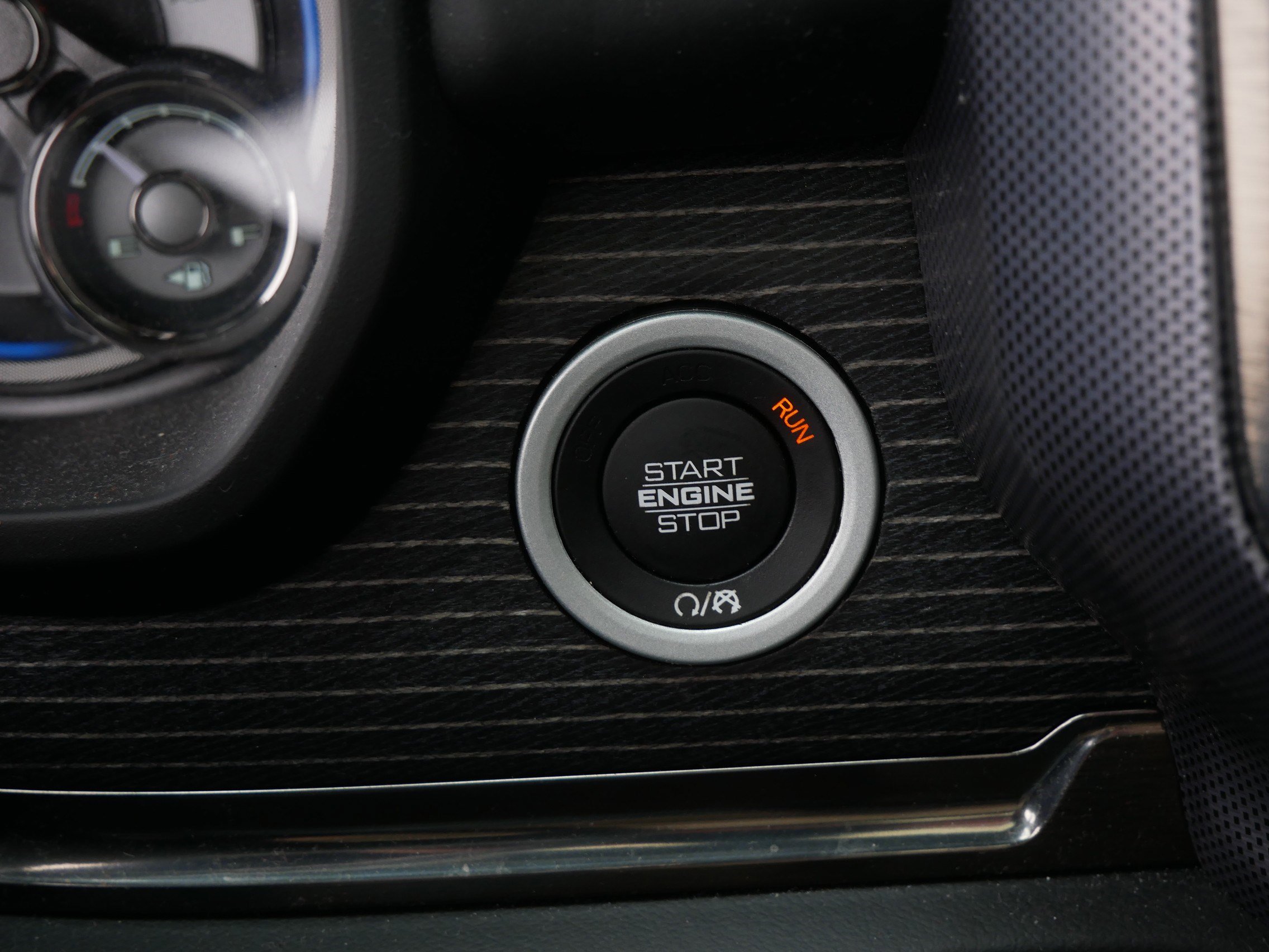 Used 2019 RAM 1500 Limited w/ Advanced Safety Group AWD/4WD image 28