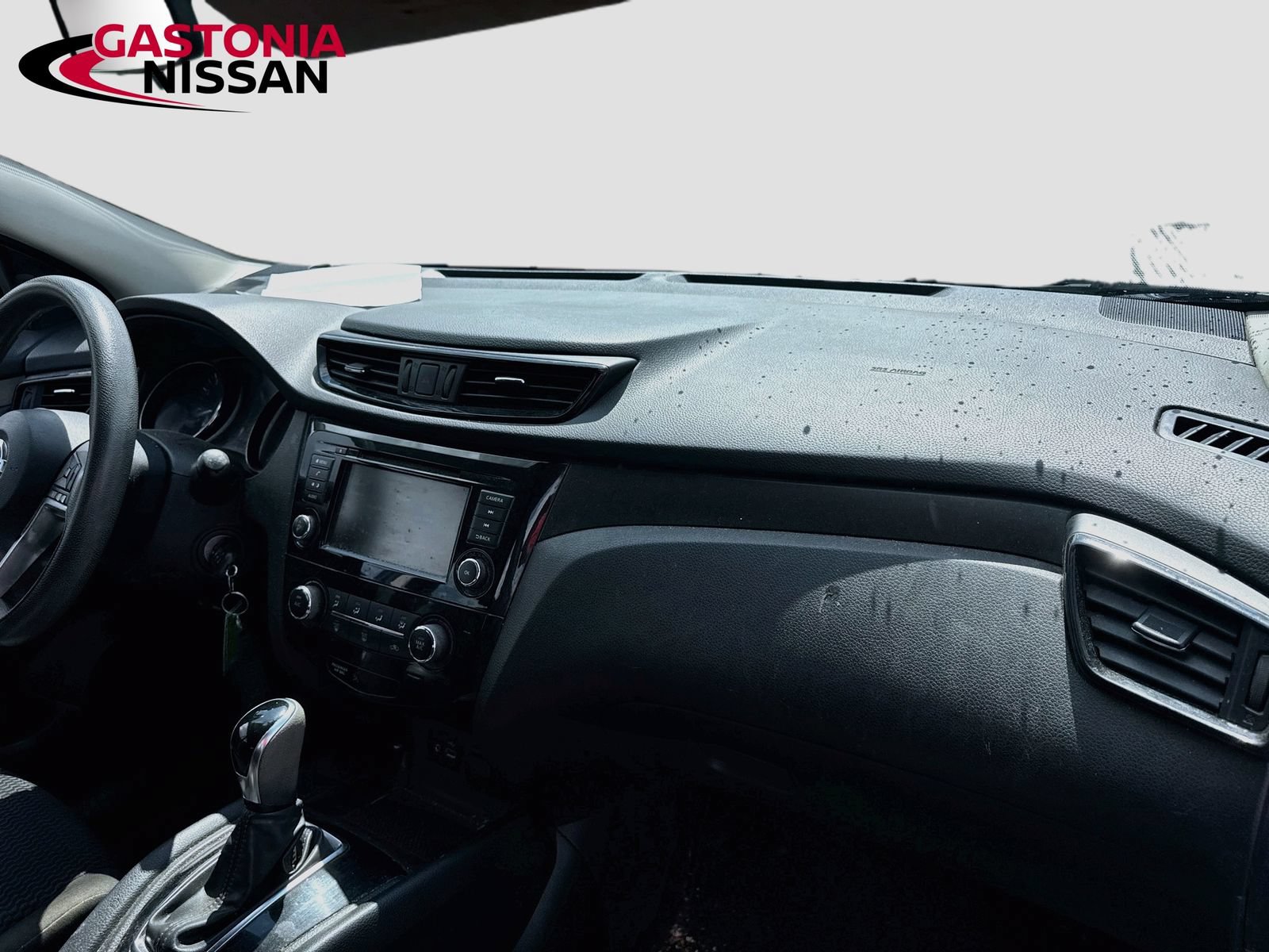 Used 2020 Nissan Rogue Sport S FWD image 33