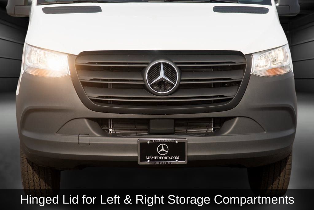 Used 2025 Mercedes-Benz Sprinter 2500 image 14