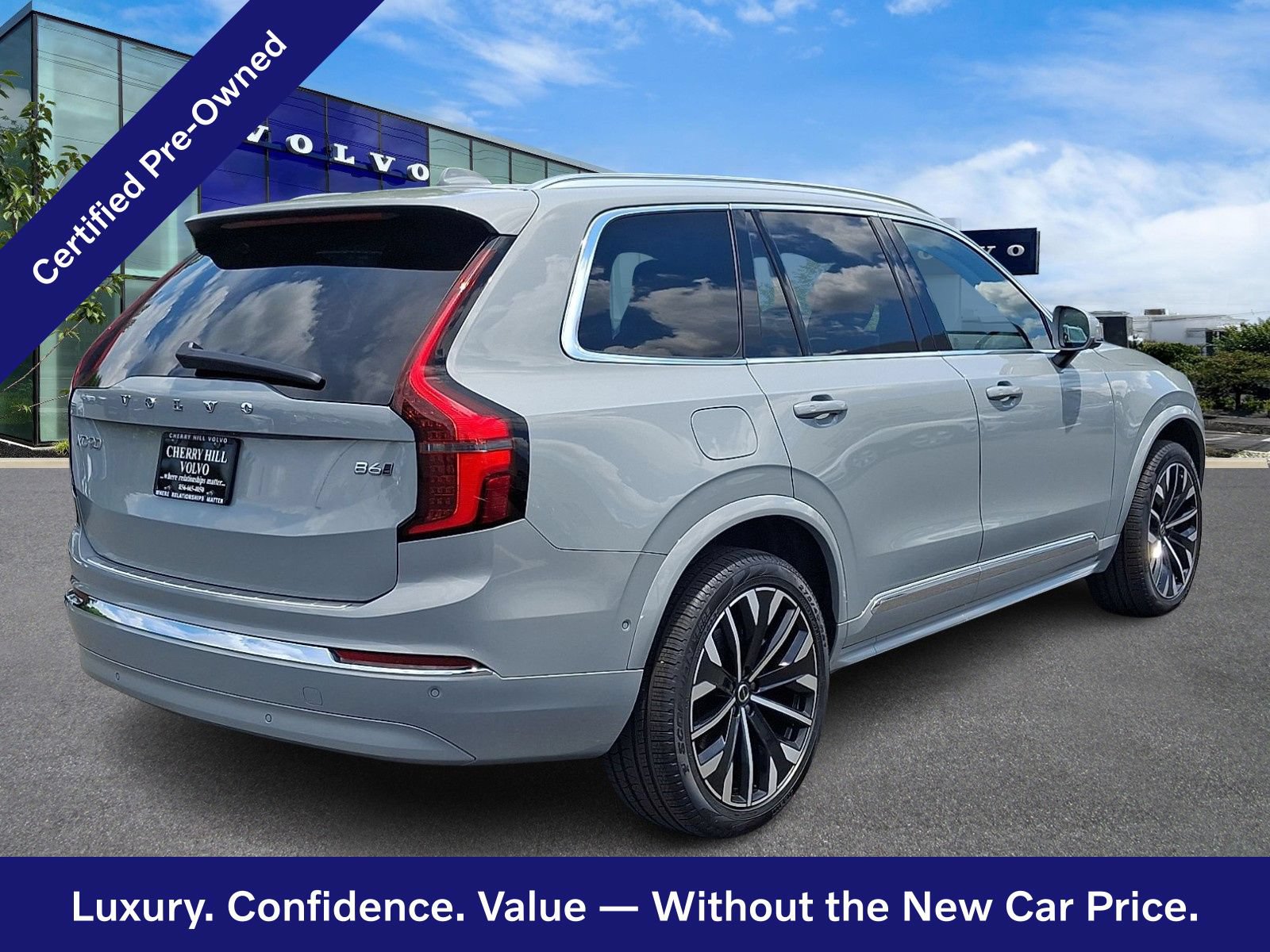 Certified 2026 Volvo XC90 B6 Plus w/ Protection Package Premier AWD/4WD image 7