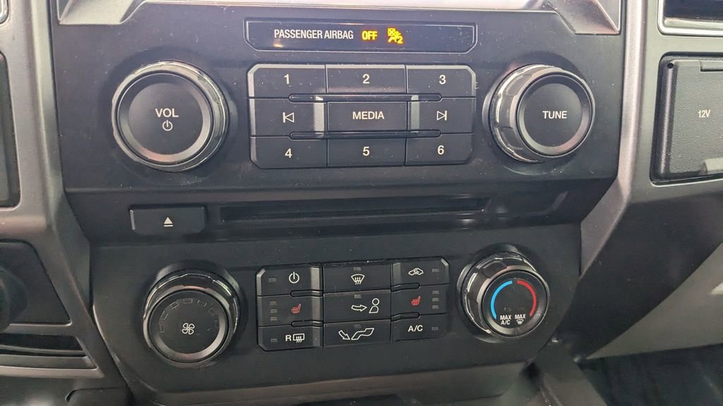 Used 2017 Ford F150 XLT w/ Equipment Group 302A Luxury image 28