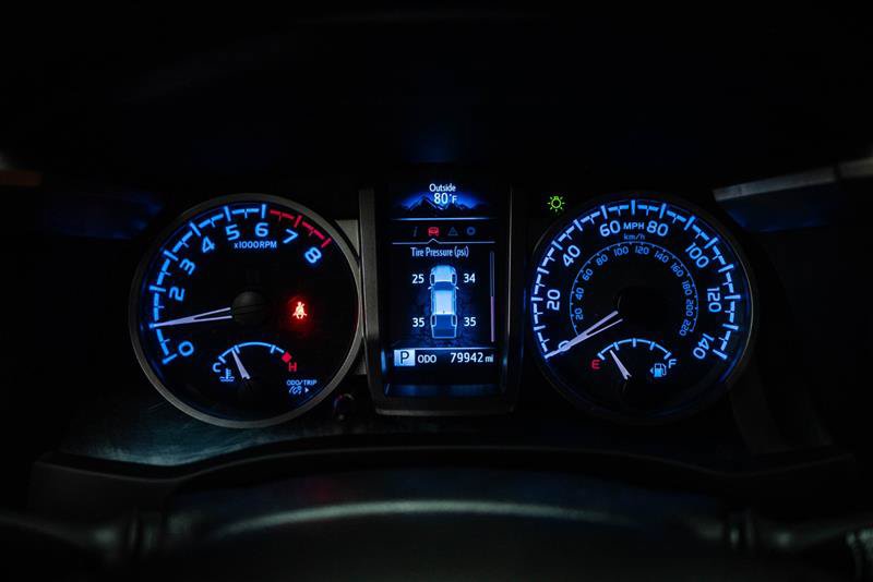 Used 2023 Toyota Tacoma SR5 w/ Technology Package AWD/4WD image 16