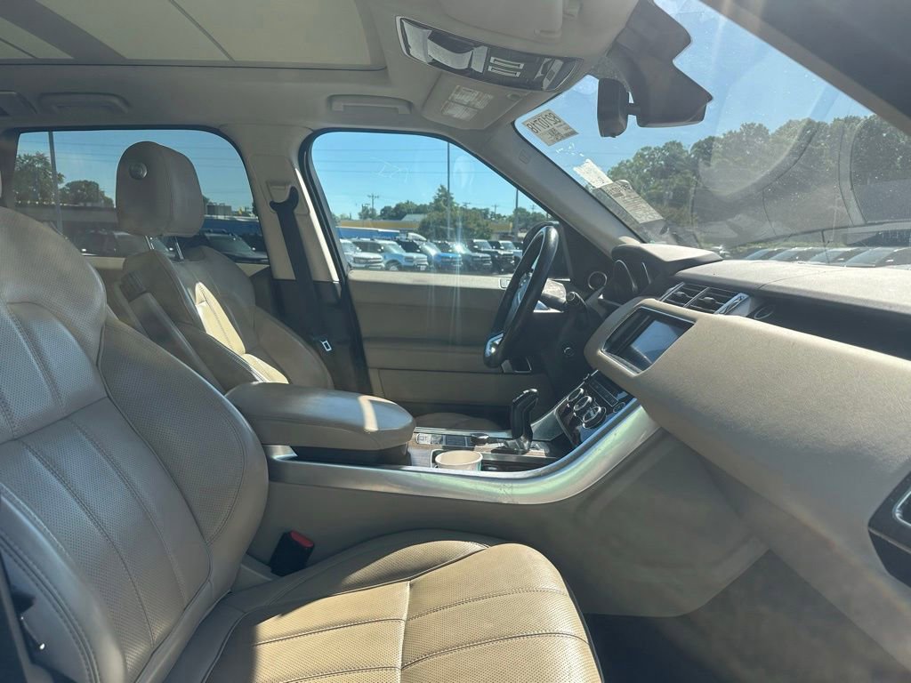Used 2016 Land Rover Range Rover Sport HSE AWD/4WD image 10