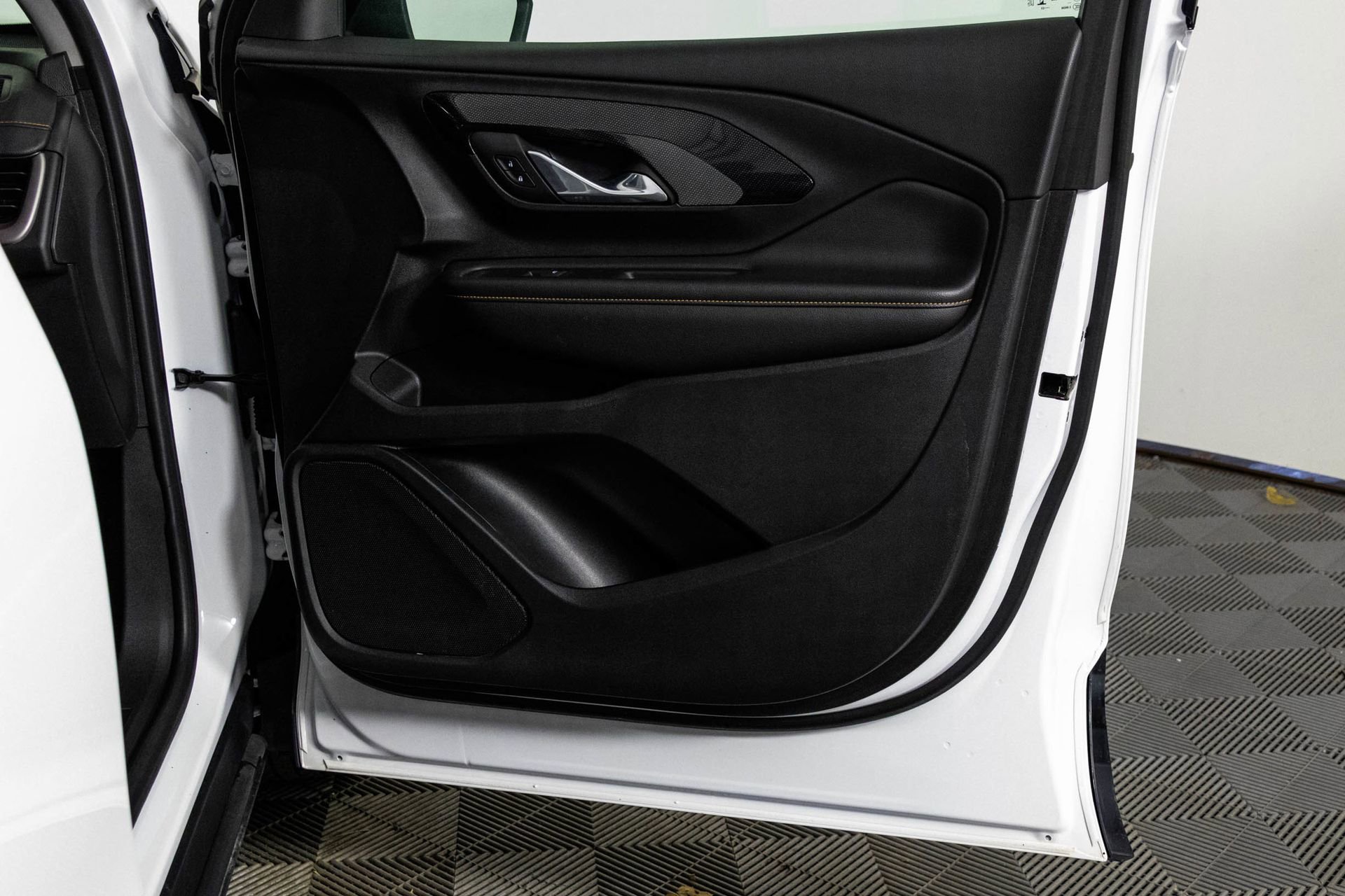 Certified 2023 GMC Terrain AT4 image 41