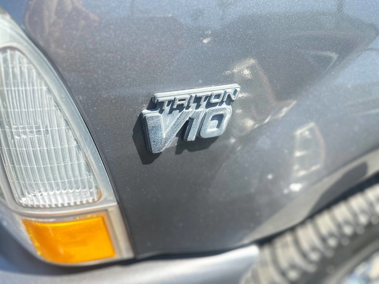 Used 2003 Ford F250 XLT image 32