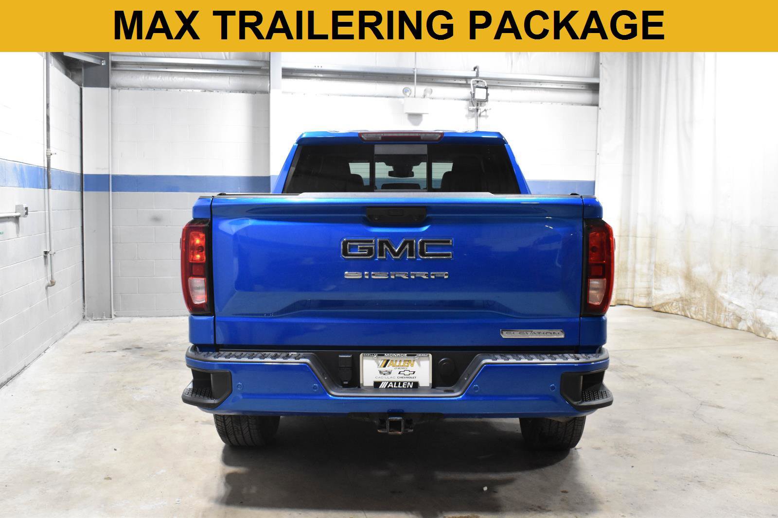 Used 2024 GMC Sierra 1500 Elevation w/ Elevation Premium Package AWD/4WD image 6