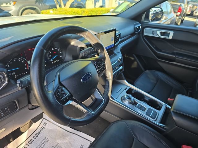 Used 2020 Ford Explorer Limited image 16