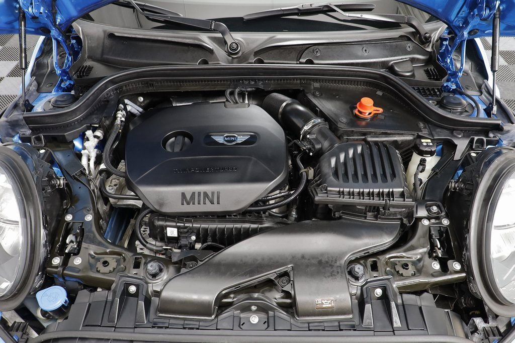 Used 2018 MINI Cooper Convertible image 23