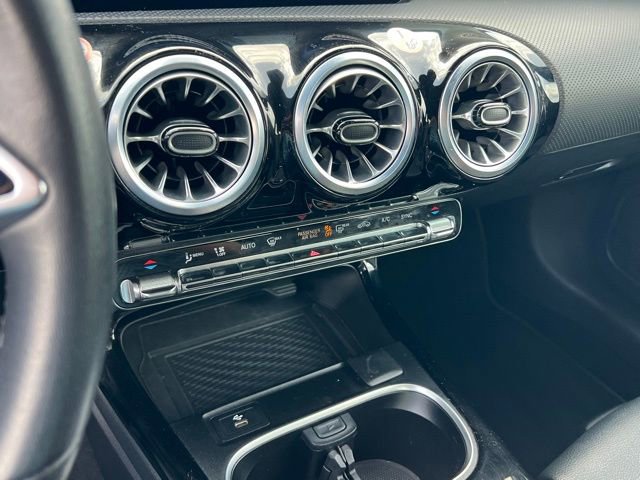 Used 2025 Mercedes-Benz CLA 250 image 20