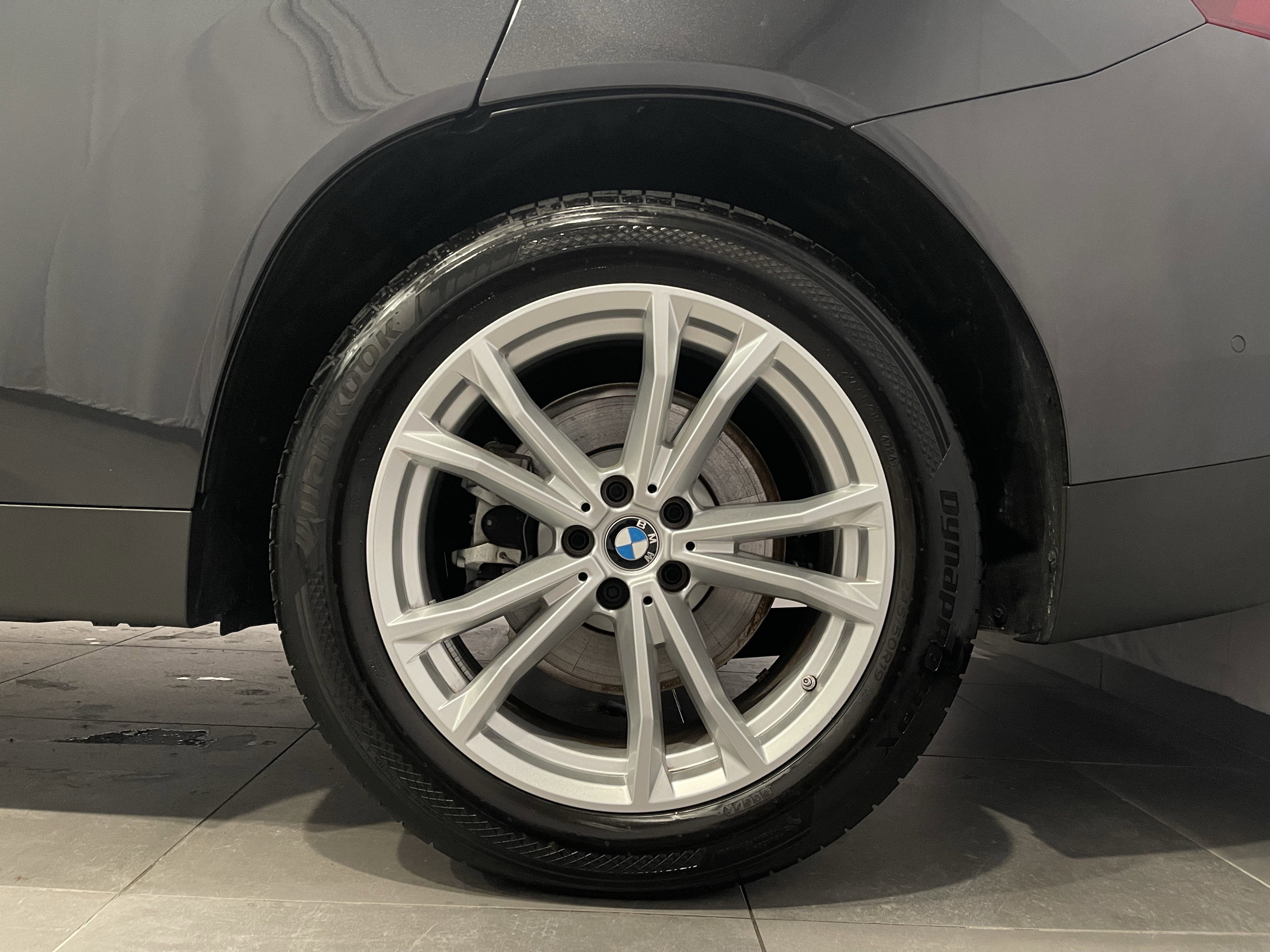 Used 2025 BMW X3 xDrive30i w/ Convenience Package image 8