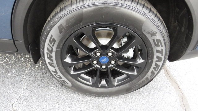 Certified 2020 Ford Escape SE Sport image 28