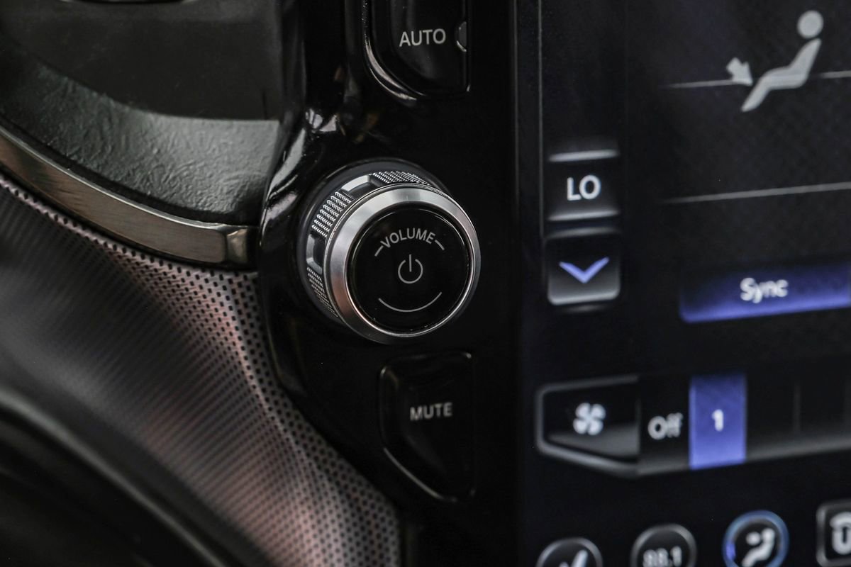 Used 2019 RAM 3500 Limited image 32