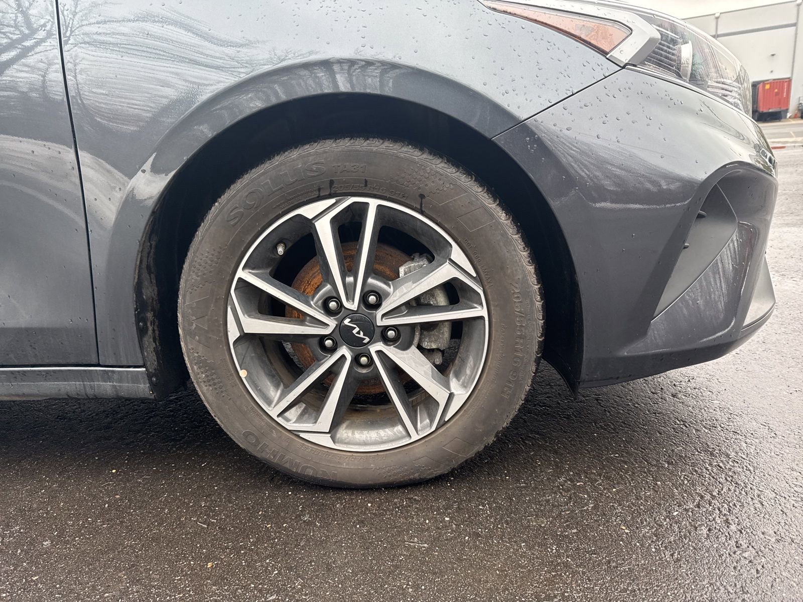 Used 2023 Kia Forte LXS image 8