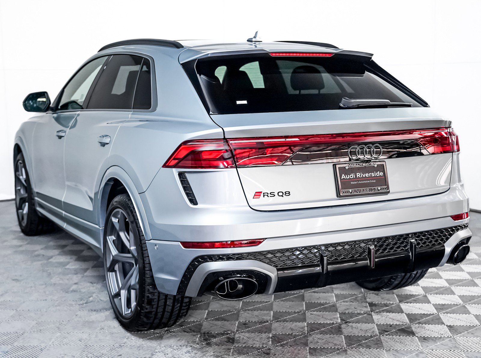 New 2026 Audi RS Q8 performance image 2