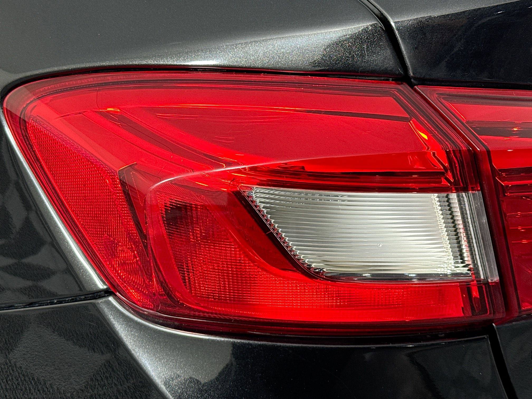 Used 2019 Chevrolet Cruze LS image 34