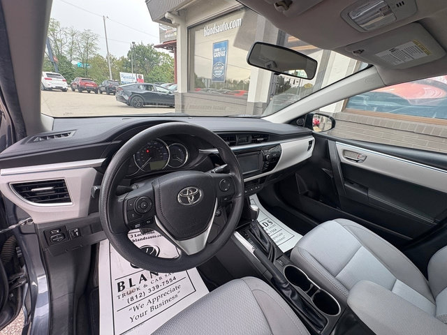 Used 2016 Toyota Corolla LE FWD image 15