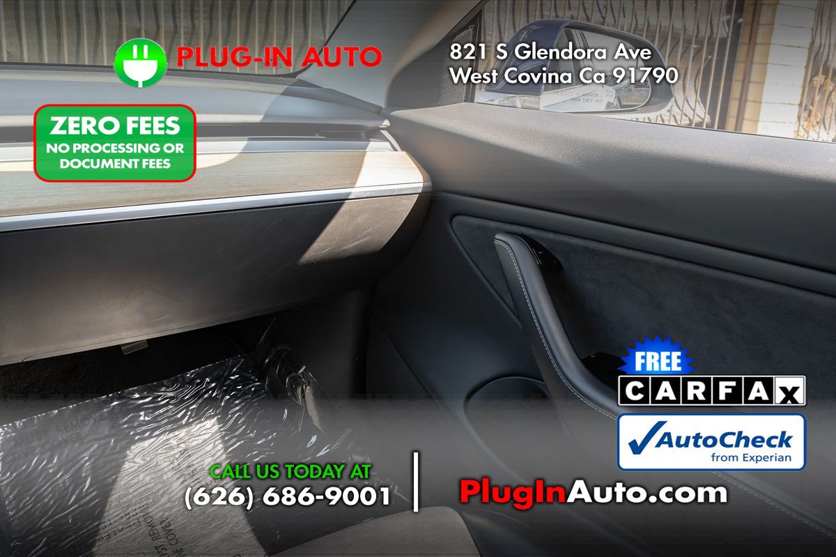 Used 2018 Tesla Model 3 Long Range RWD image 16