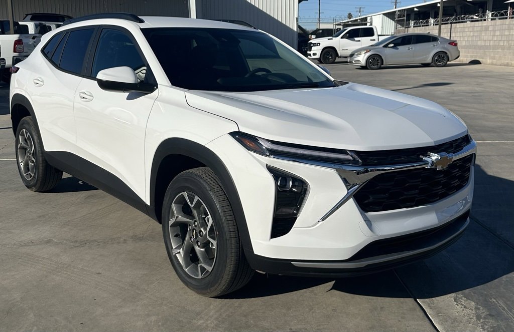 New 2025 Chevrolet Trax LT w/ Driver Confidence Package image 4