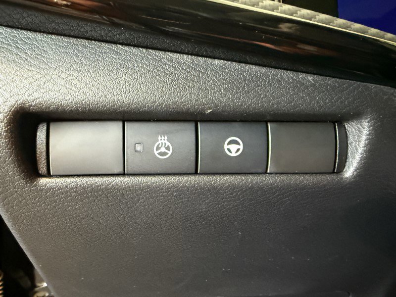 New 2026 Nissan Kicks SR w/ SR Premium Package image 32