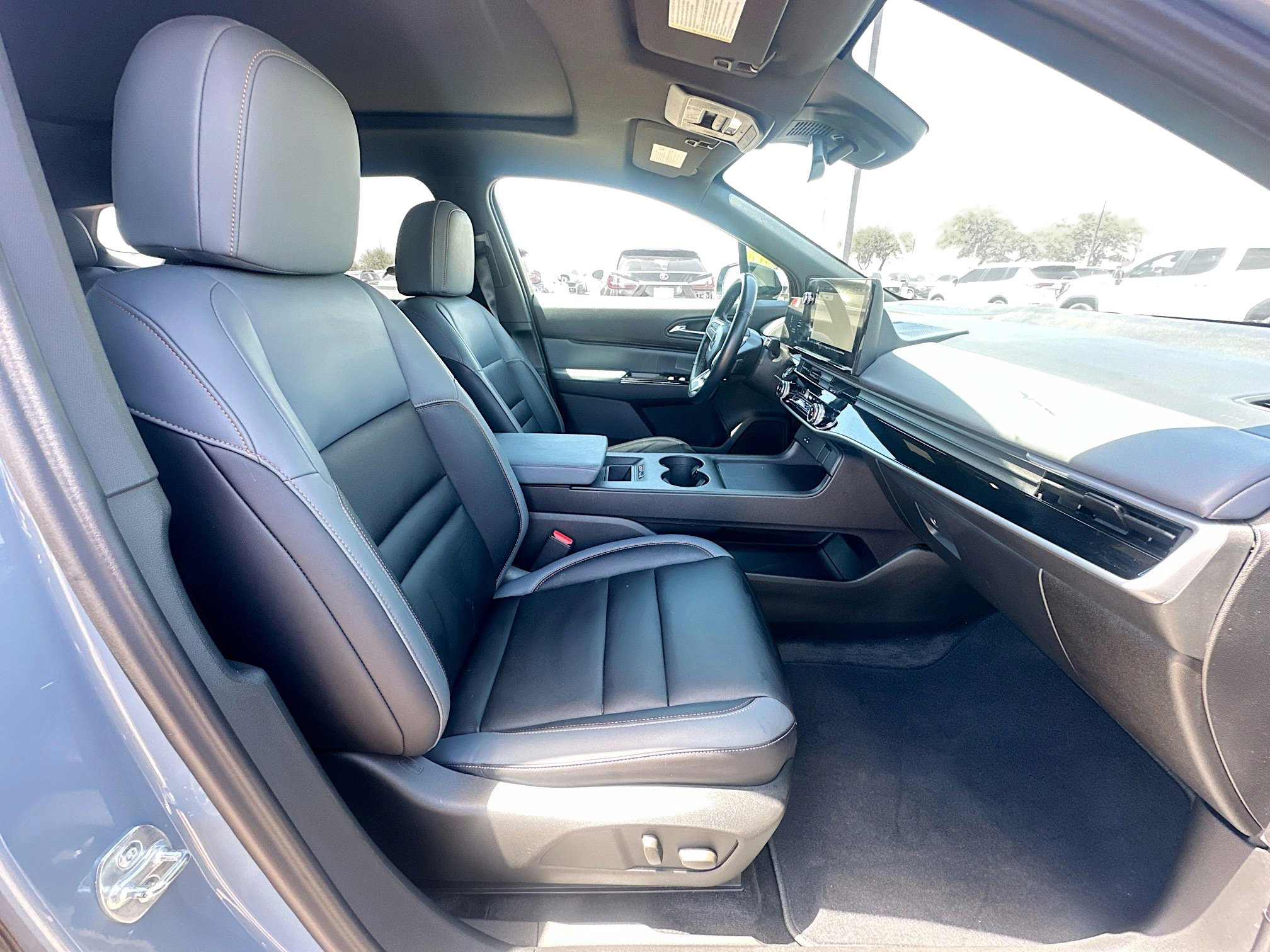 Used 2025 Honda Prologue Touring image 32