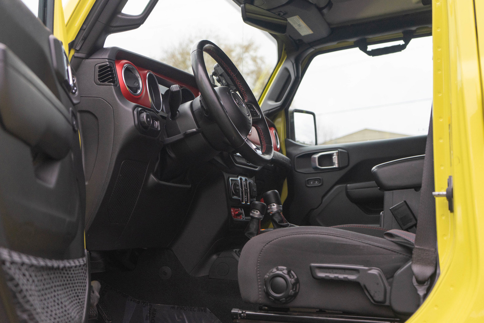 Used 2023 Jeep Wrangler Unlimited Rubicon w/ LED Lighting Group image 14