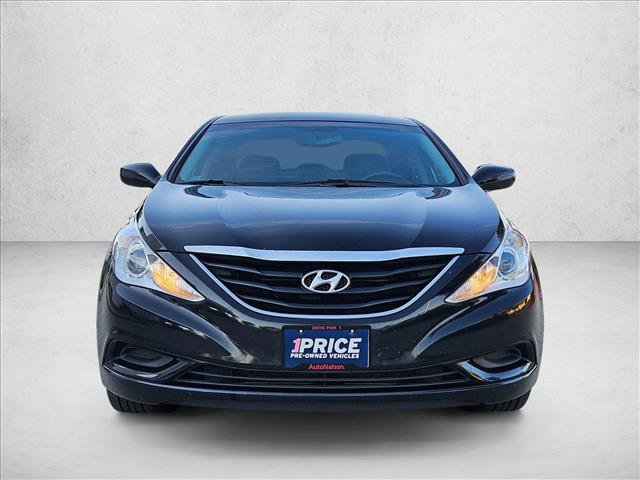 Used 2012 Hyundai Sonata GLS w/ Popular Equipment Pkg FWD image 2