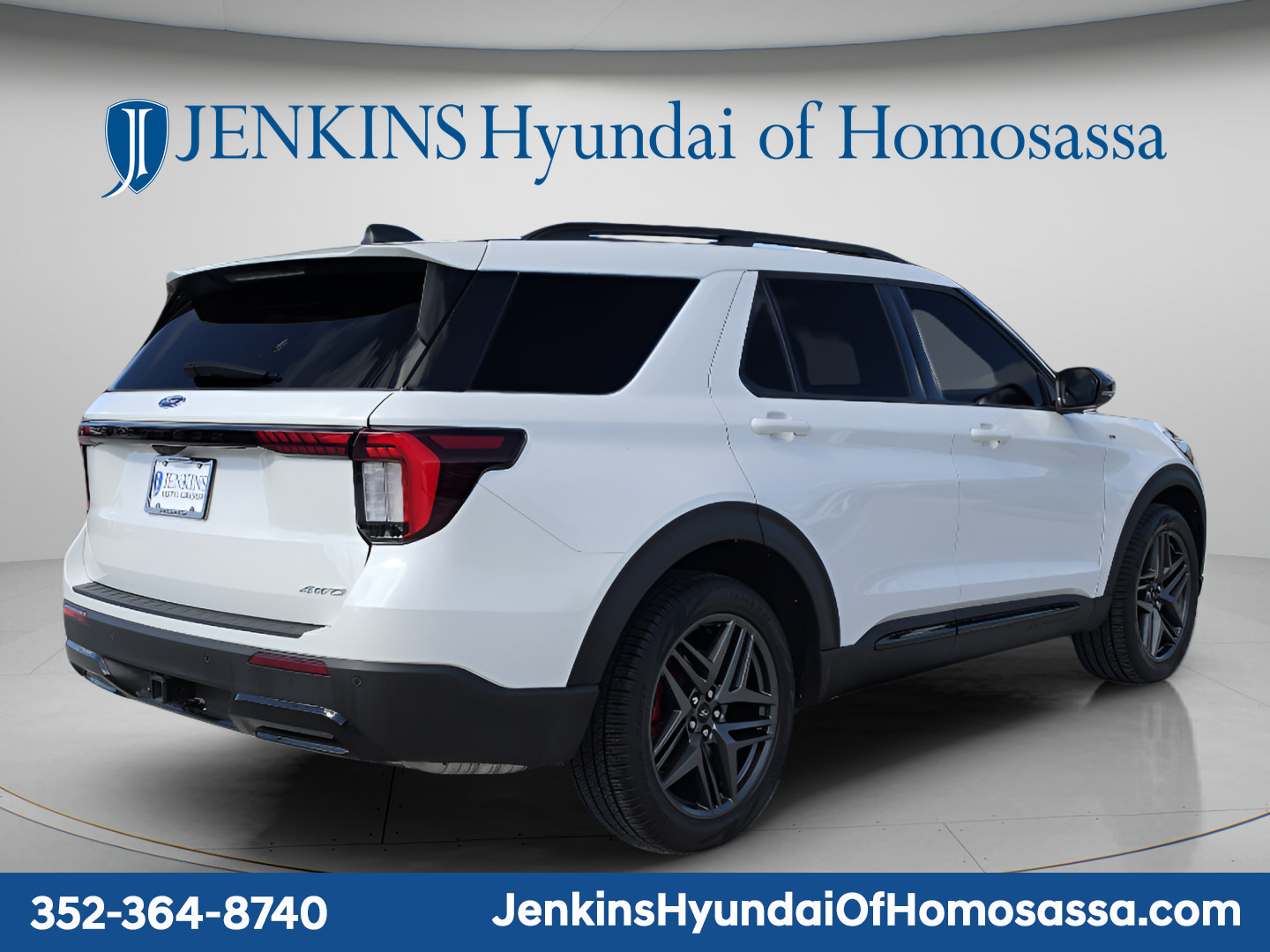 Used 2026 Ford Explorer ST-Line w/ ST-Line Street Pack AWD/4WD image 5