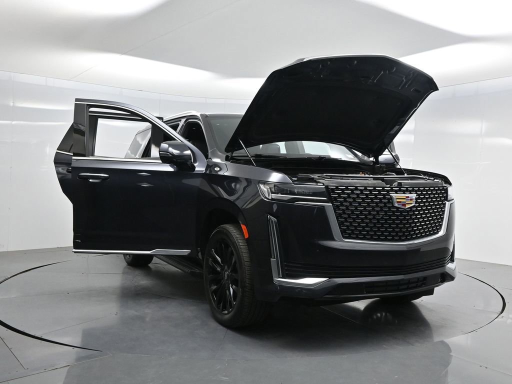 Used 2024 Cadillac Escalade Luxury RWD image 61