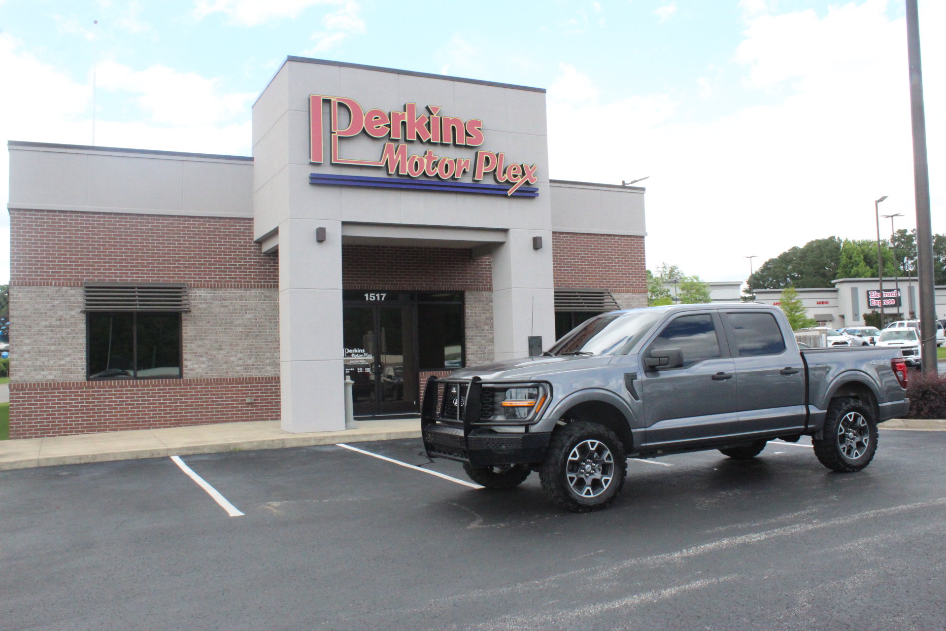 Used 2025 Ford F150 STX w/ Equipment Group 200A AWD/4WD image 31