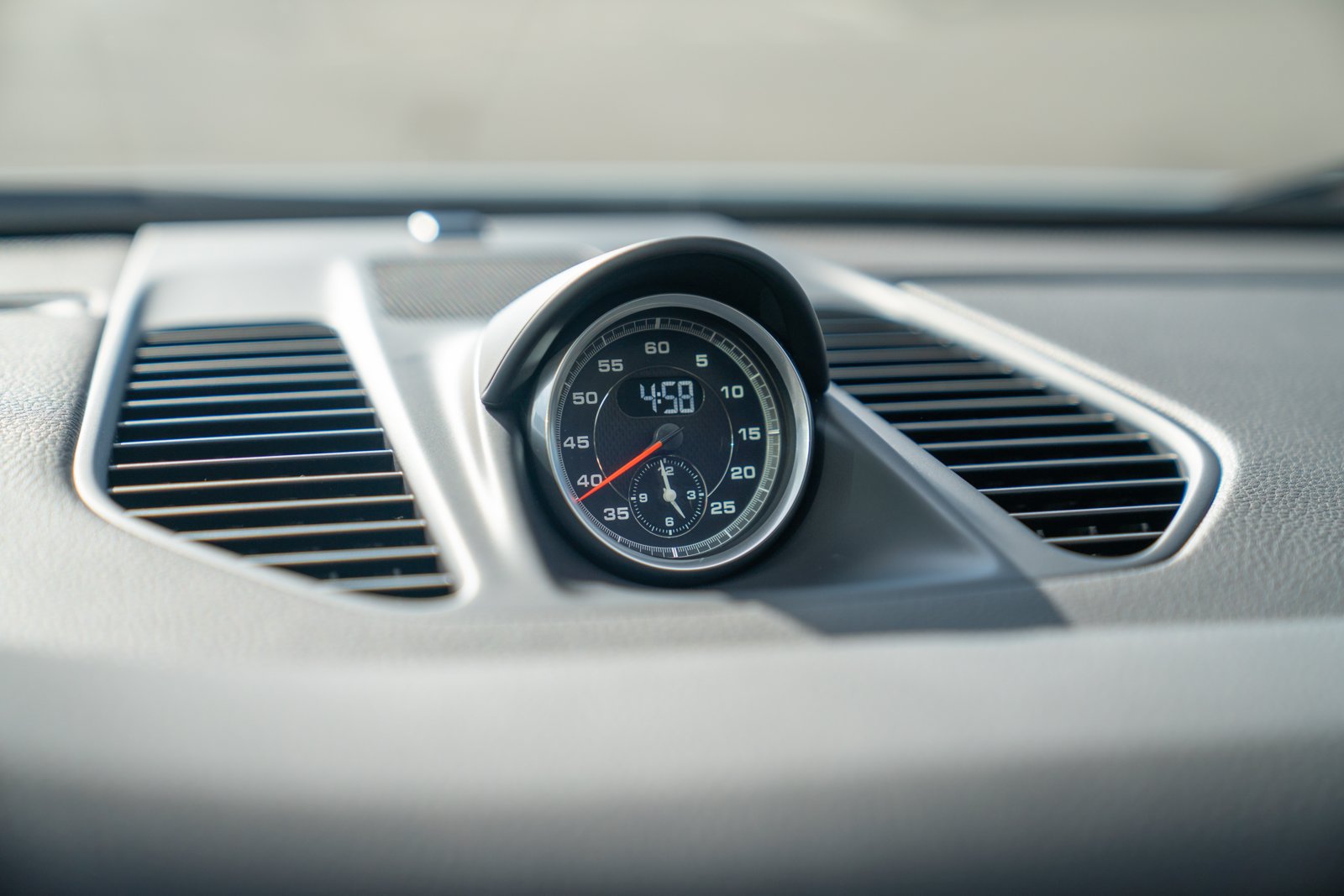 Used 2019 Porsche 911 Carrera T RWD image 18