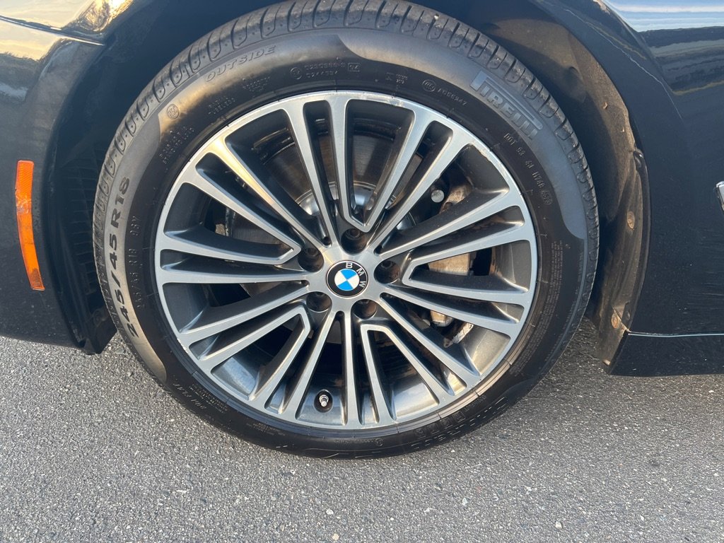 Used 2018 BMW 530i xDrive image 8